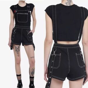 Hot topic Black Contrast Stitch Suspender Shortalls grungy punk goth size Large